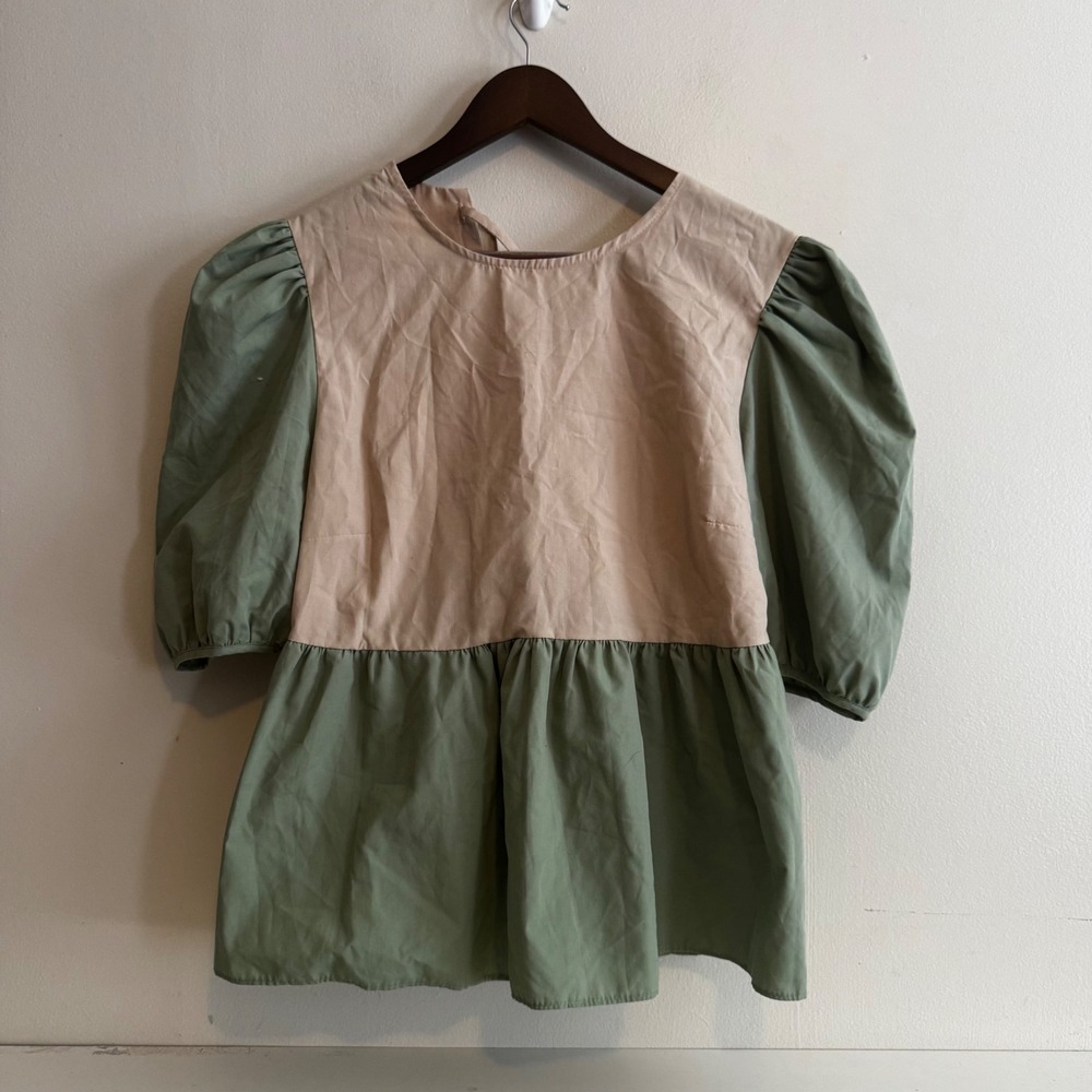ASOS DESIGN Women's 10 Green Colorblock Puff Sleeve Peplum Top Earth Fairy Fall